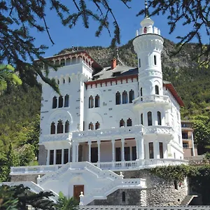 3* Aparthotel Chateau Des Magnans By Nevesol