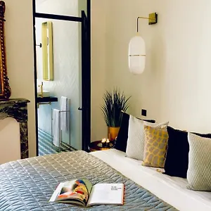 Aparthotel N.8 Lifestyle Suites **